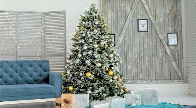 Künstliche Weihnachtsbäume wirken täuschend echt